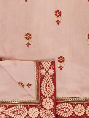 Peach Embroidered Silk Blend Saree With Blouse 4