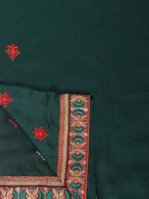 Dark green embroidered silk blend saree with blouse 4