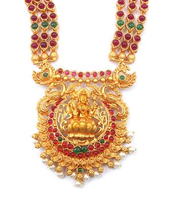 Temple Jewellery Laxmi Pendant Necklace Set With Earrings For Women 4