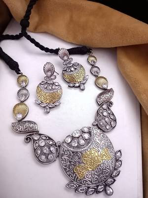 Indian Tradional Hand crafted Oxidized Brass Dual tone Necklace set with Earrings for Women & Girls 1