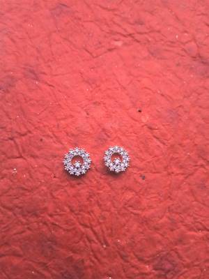 Fashion American Diamond Stud Earrings 2