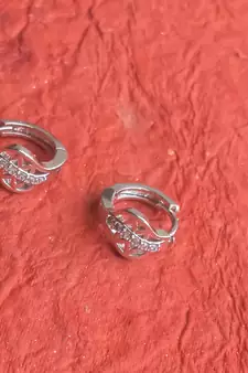 Fashion American Diamond silver plated Stud Earrings for girls