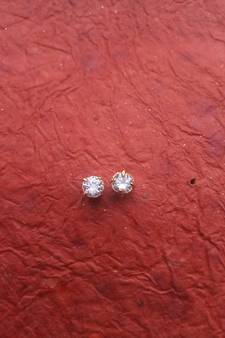Fashion American Diamond Gold plated Stud Earrings for girls