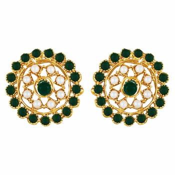 Traditional Light Weight Beaded Choker Set Glided With Moti Work  4