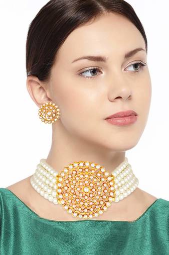 Traditional Light Weight Beaded Choker Set Glided With Moti Work 