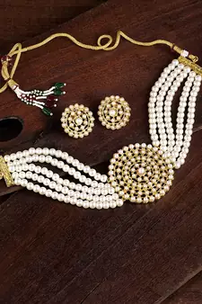 Traditional Light Weight Beaded Choker Set Glided With Moti Work 
