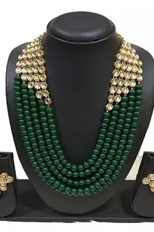 Mother-of-pearl and Kundan Rani Haar Necklace Jewellery Set with Earrings for Women 