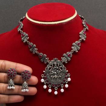 Pink necklace-sets 1