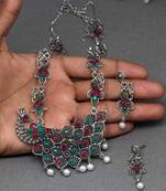 Maroon necklace-sets