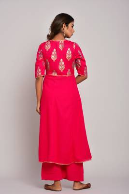  Women's Gold Print Anarkali Style Kurta 2