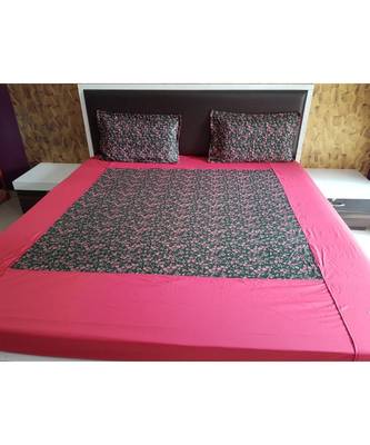 Sanwariya Handstitched 300TC Cotton Fitted King Size Bedsheet With 2 Pillow Covers 2