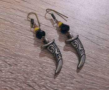 Black agate earrings 1