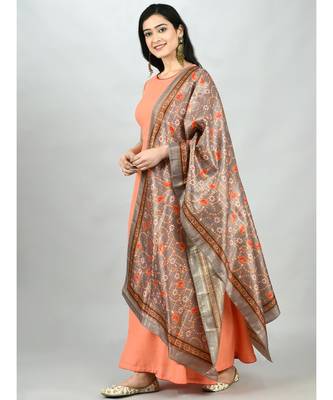 Peach Cotton Solid Sleeveless Round Neck Casual Kurta Dupatta Set 3