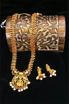 Temple Jewellery Necklace Sets For Women