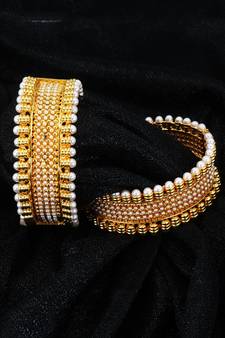 Gold Plated copper base Pearl bangles