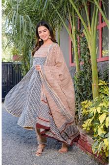Grey & maroon gota dress with pant and block printed dupatta