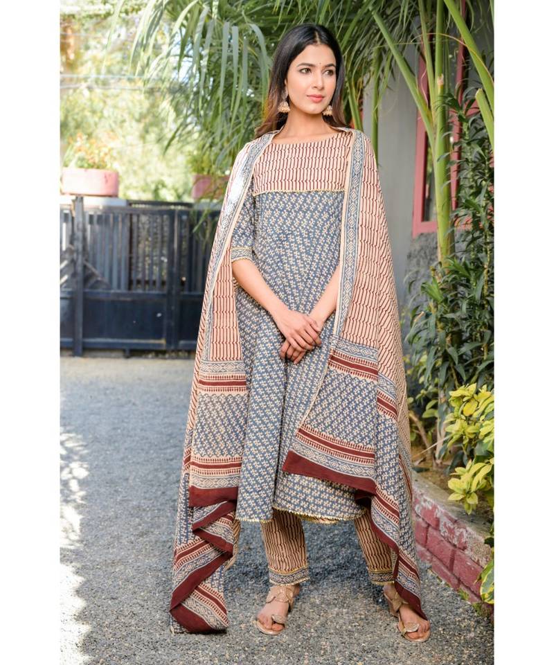 Grey & maroon gota dress with pant and block printed dupatta