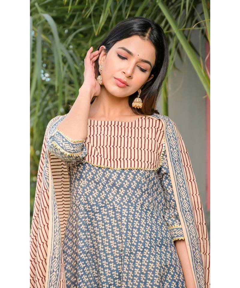 Grey & maroon gota dress with pant and block printed dupatta
