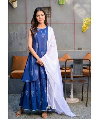 Blue block printed gharara set with white dupatta 1