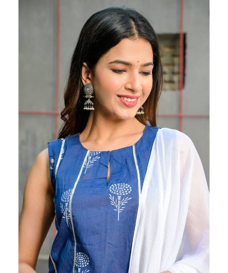Blue block printed gharara set with white dupatta