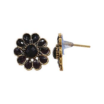 Round Black and Golden Pearl Studs 4