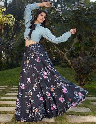 Black printed crepe Semi Stitched bridal lehenga 3