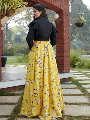 Yellow printed crepe Semi Stitched bridal lehenga 4