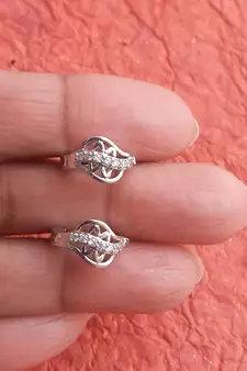 Fashion American Diamond silver plated Stud Earrings for girls