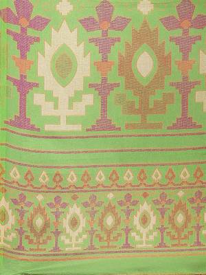 Green printed jute saree with blouse 4