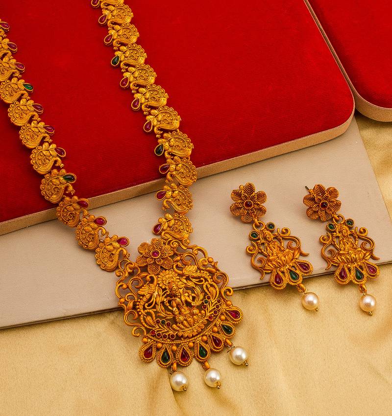 antique gold Alloy necklace sets