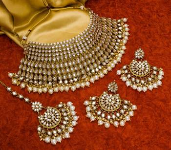 antique gold Alloy necklace sets 1