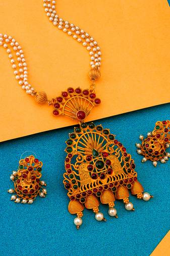 antique gold Alloy necklace sets