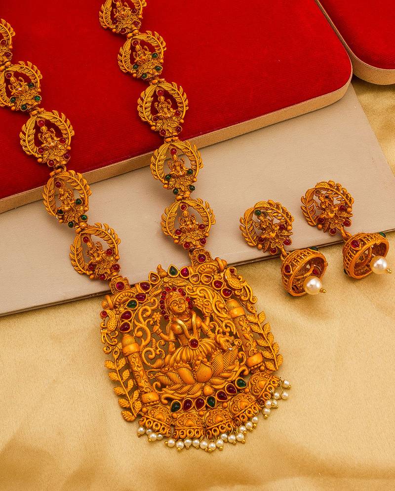 antique gold Alloy necklace sets