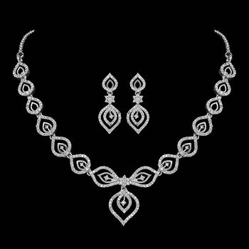 Silver necklace-sets 1