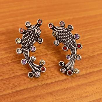 Multicolor studs 1