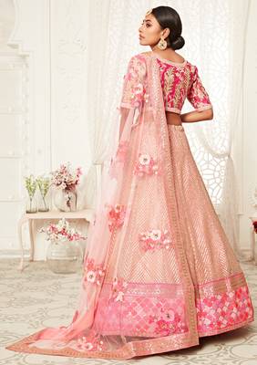 Hypnotizing Pink Zari Sequins And Thread Embroidered Designer Net Lehenga Choli 3