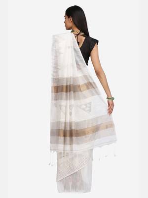White Triangle Design Hand Weaven Cotton Silk Handloom Saree With Blouse 5