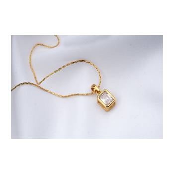 Gold cubic zirconia pendants 2
