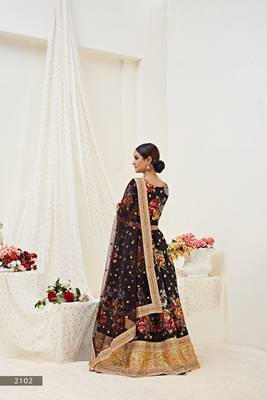 Black embroidered art silk semi stitched lehenga 4