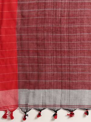 Grey Plain Cotton Handloom Sarees With Blouse 5