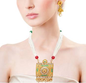 Gold zircon   necklaces 4