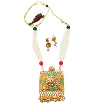 Gold zircon   necklaces 5