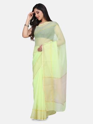 Green woven cotton silk saree with blouse 3