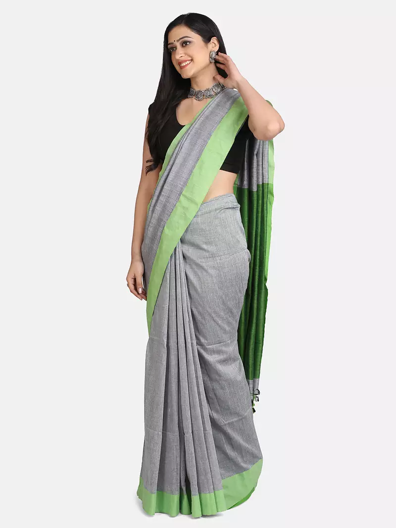 Grey Melange Plain Work Khadi Cotton Handloom Saree With Blouse
