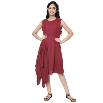 WOZTY Women's Comfortable Round Neck Sleeveless Striped Midi Bodycon Dress 1