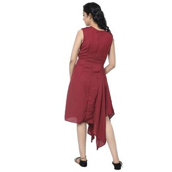 WOZTY Women's Comfortable Round Neck Sleeveless Striped Midi Bodycon Dress 5