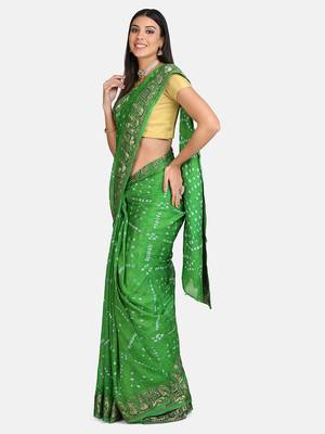 Green printed georgette saree with blouse 4