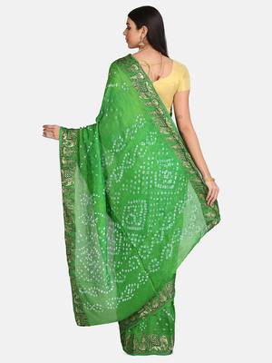 Green printed georgette saree with blouse 5