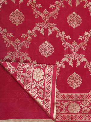 Pink woven art silk saree with blouse 5