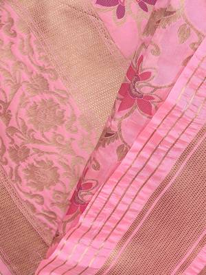 Pink Woven Banarasi Silk Blend Saree With Blouse 5